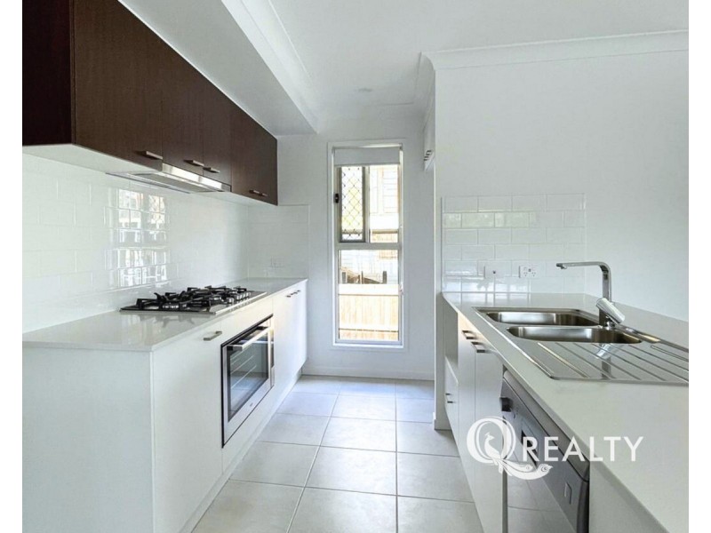 63 Twilight Drive, Spring Mountain QLD 4124