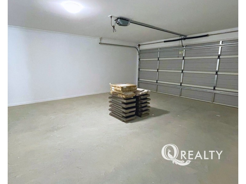 86 Lunar Circuit, Spring Mountain QLD 4124