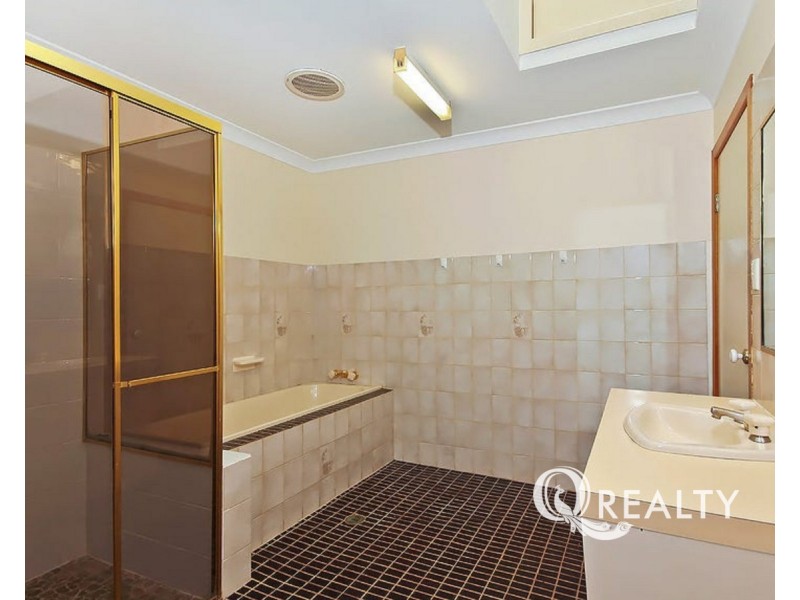 26-28 Coolac Court, Greenbank QLD 4124