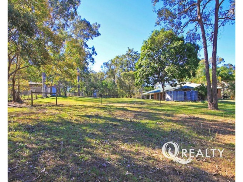 26-28 Coolac Court, Greenbank QLD 4124