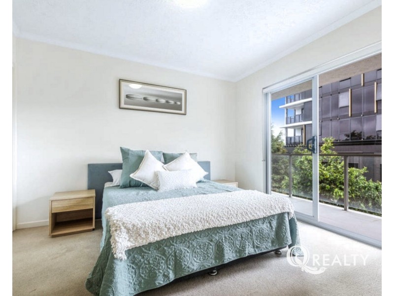 29/45-51 Regent Street, Woolloongabba QLD 4102