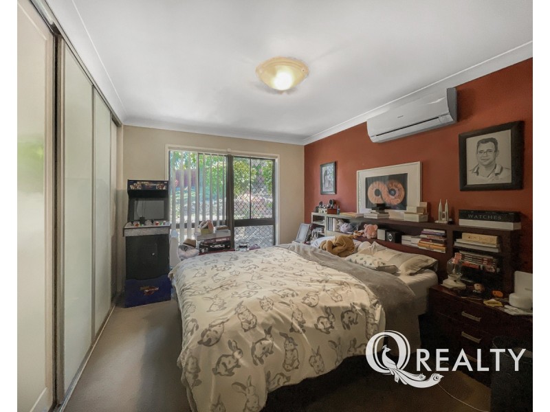 5 Clover Court, Eagleby QLD 4207