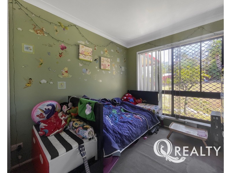 5 Clover Court, Eagleby QLD 4207