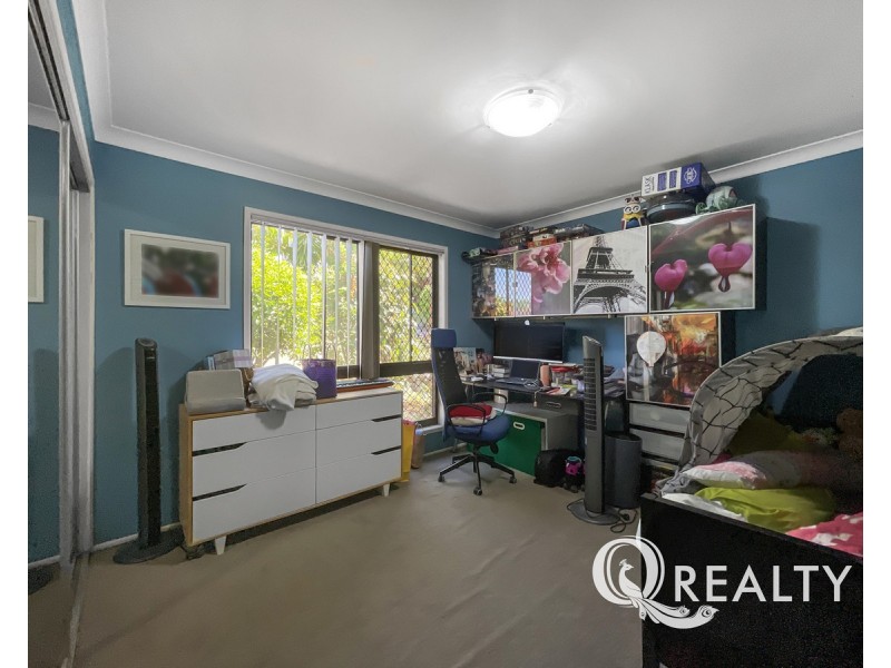 5 Clover Court, Eagleby QLD 4207