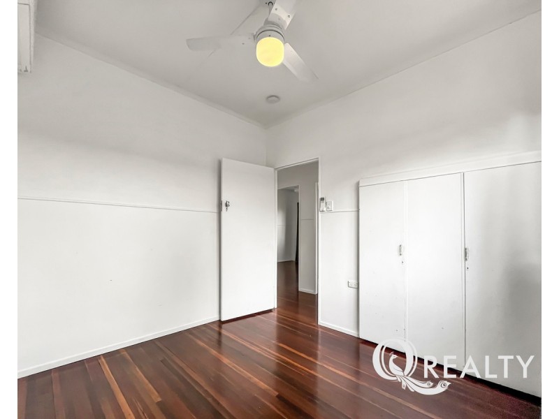 97 Whitehill Road, Eastern Heights QLD 4305