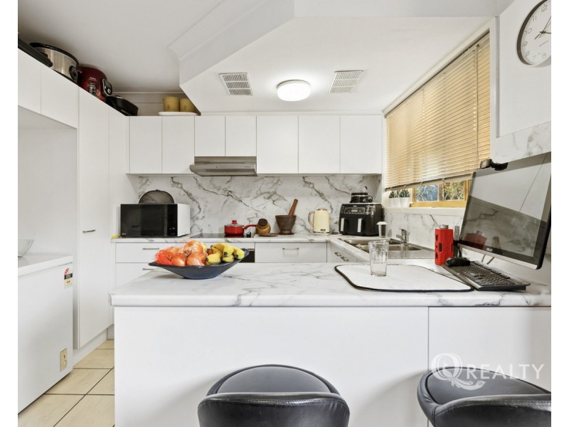 5/6 Peverell Street, Hillcrest QLD 4118