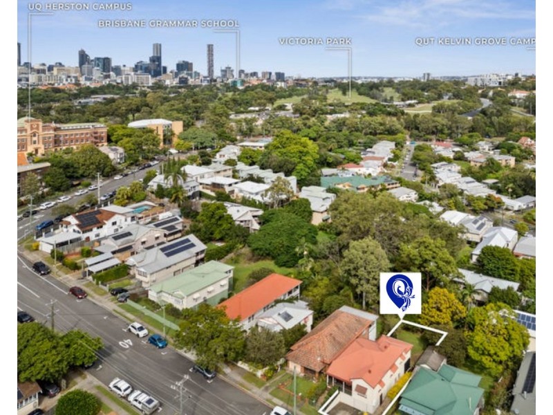 25 Bramston Terrace, Herston QLD 4006