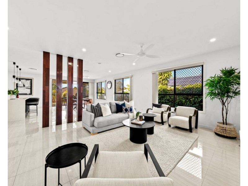 106 Kookaburra Circuit, Rochedale QLD 4123