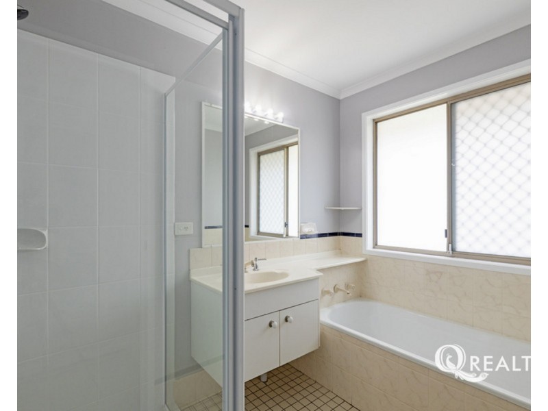 11 Clifton Crescent, Durack QLD 4077