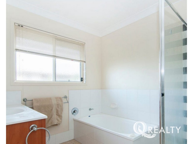 7/11 Pyranees Street, Calamvale QLD 4116