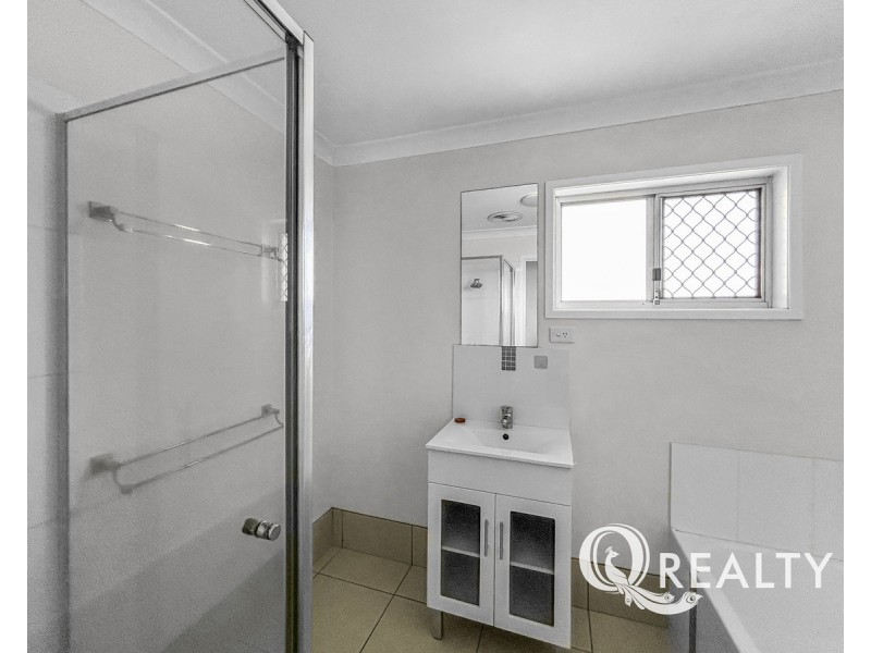 12 Banksia Street, Browns Plains QLD 4118