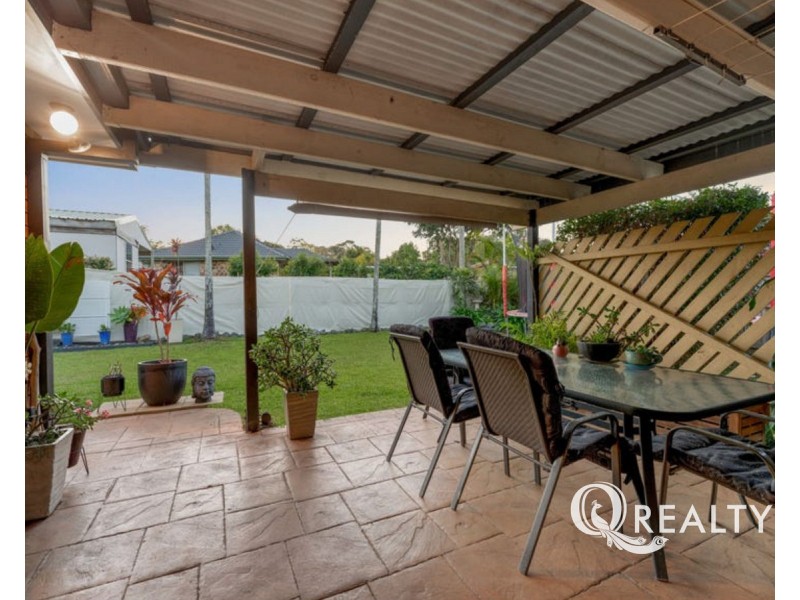 67 Federation Drive, Hillcrest QLD 4118