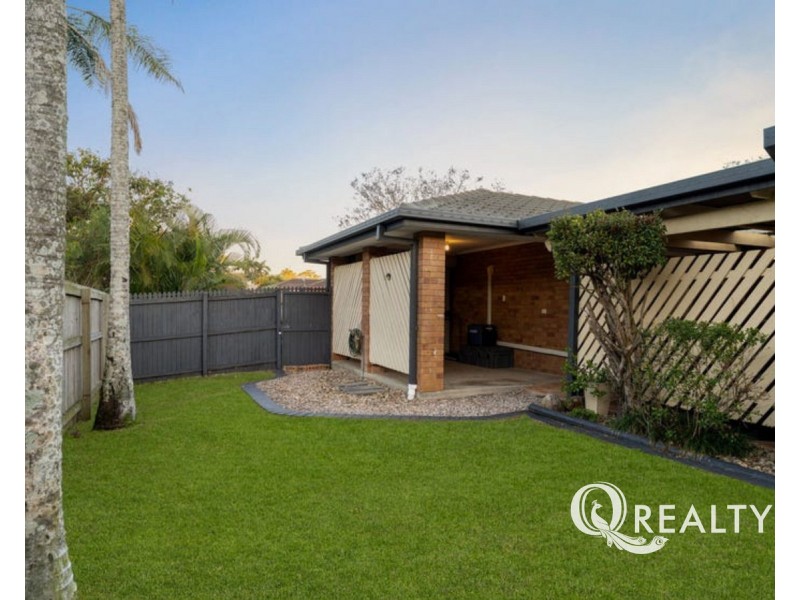 67 Federation Drive, Hillcrest QLD 4118