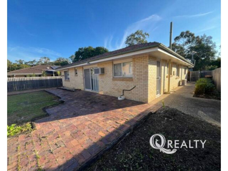 74 Springfield Street, Macgregor QLD 4109