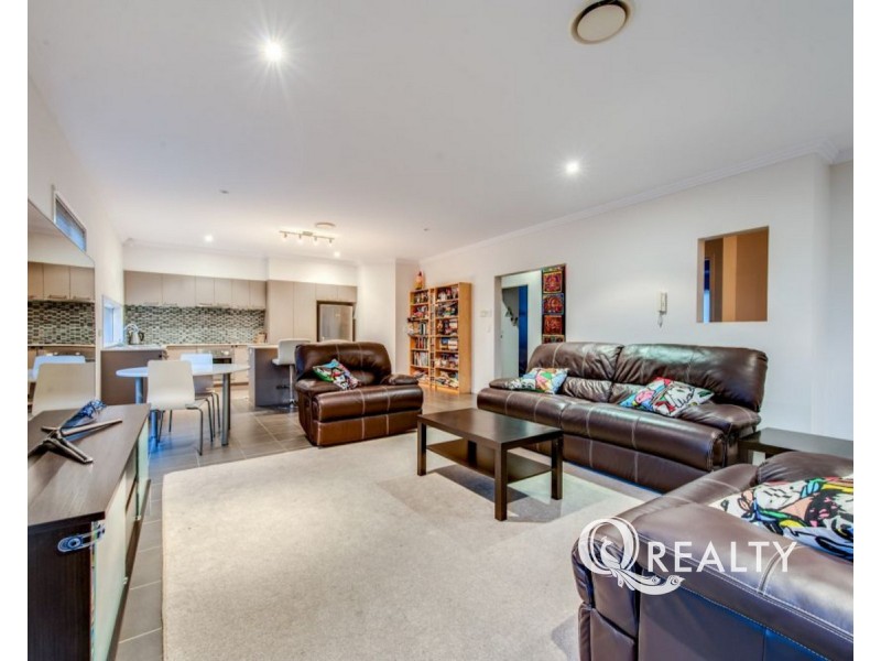 72 Collett Street, Eight Mile Plains QLD 4113