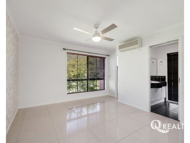 4 Tumut Close, Kuraby QLD 4112