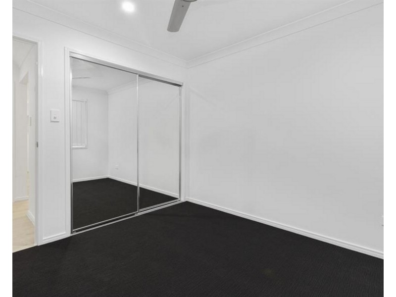 74 Bayswood Circuit, Redland Bay QLD 4165