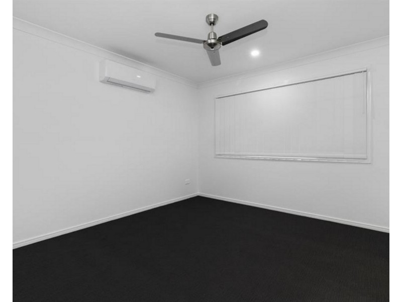 74 Bayswood Circuit, Redland Bay QLD 4165