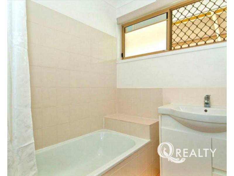 121 Haig Road, Loganlea QLD 4131