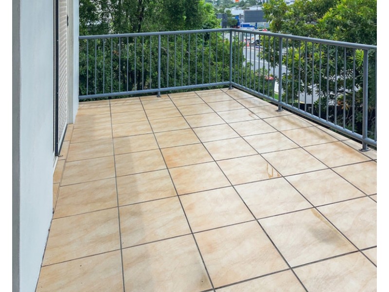 2/17 Richmond Road, Morningside QLD 4170