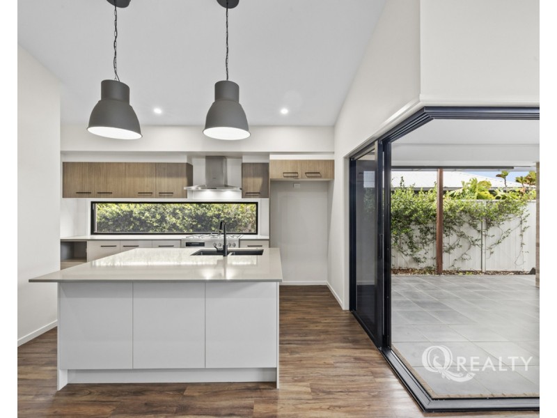 128 Greenview Avenue, South Ripley QLD 4306