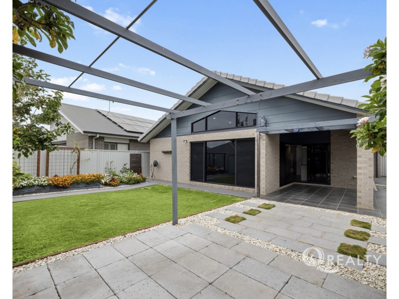 128 Greenview Avenue, South Ripley QLD 4306