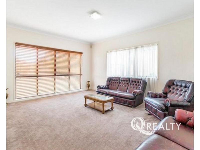 11 Justin Close, Parkinson QLD 4115