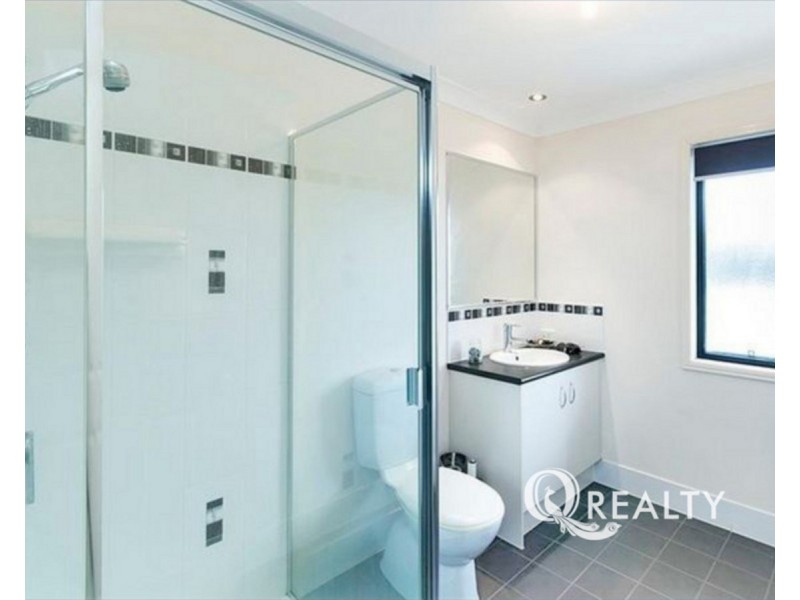 11 Justin Close, Parkinson QLD 4115