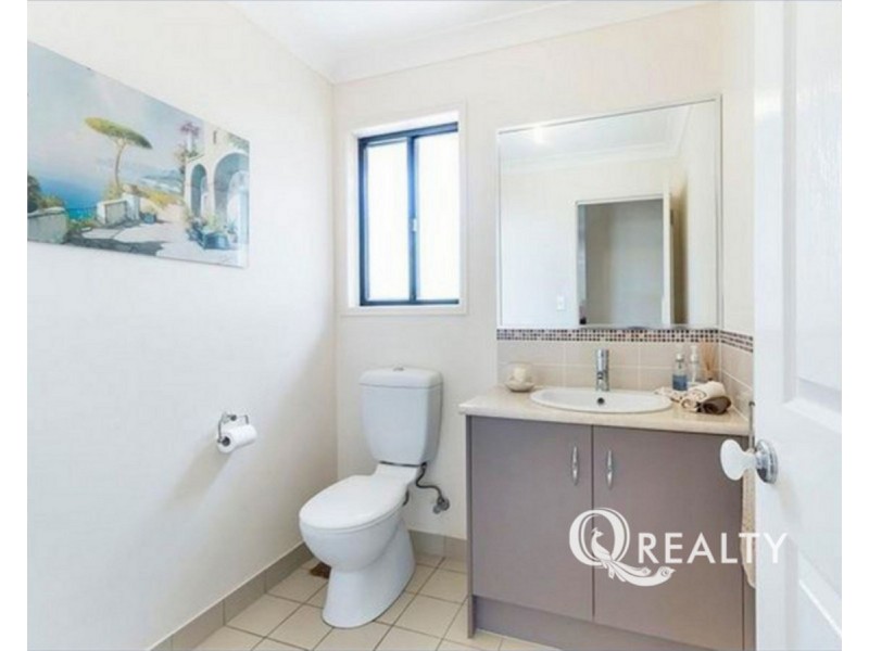 11 Justin Close, Parkinson QLD 4115