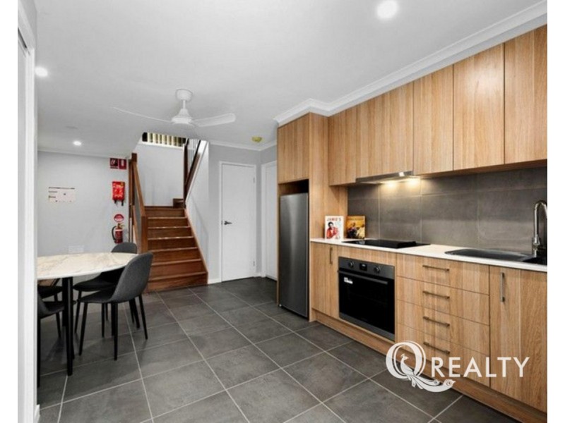 .5/10 Bovey Street, Coopers Plains QLD 4108