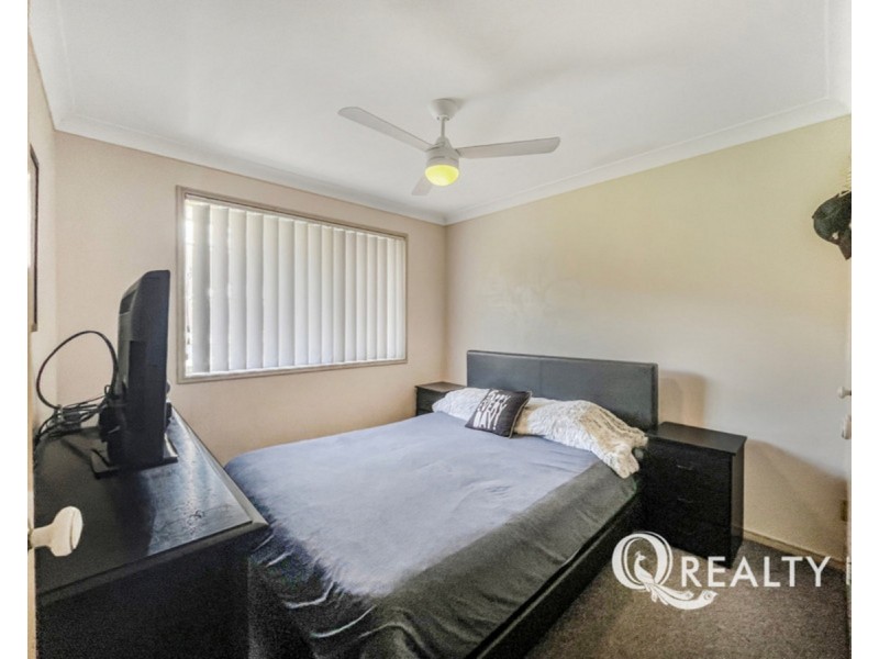 11 Hoover Court, Stretton QLD 4116