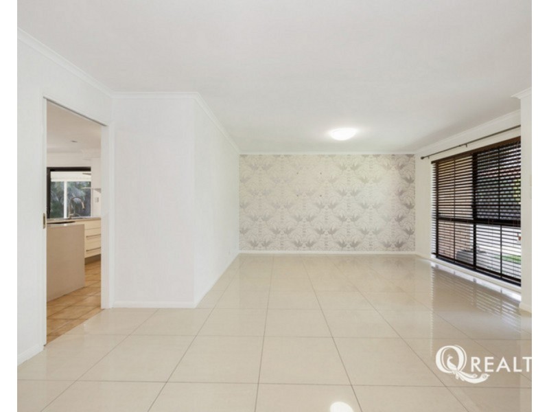 4 Tumut Close, Kuraby QLD 4112