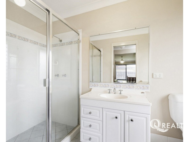 166 Edwards Street, Raceview QLD 4305