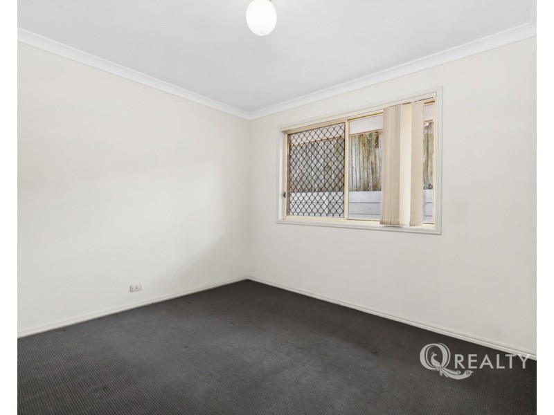 11 Azure Street, Goodna QLD 4300