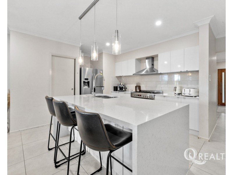 10 Mothership Drive, Berrinba QLD 4117