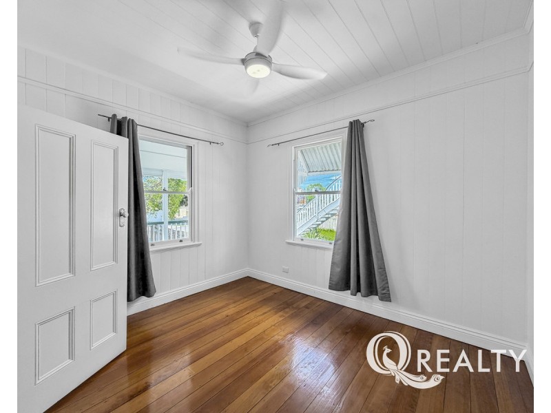 15 Beatrice Street, Greenslopes QLD 4120