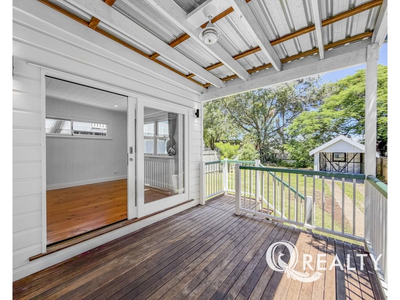 15 Beatrice Street, Greenslopes QLD 4120