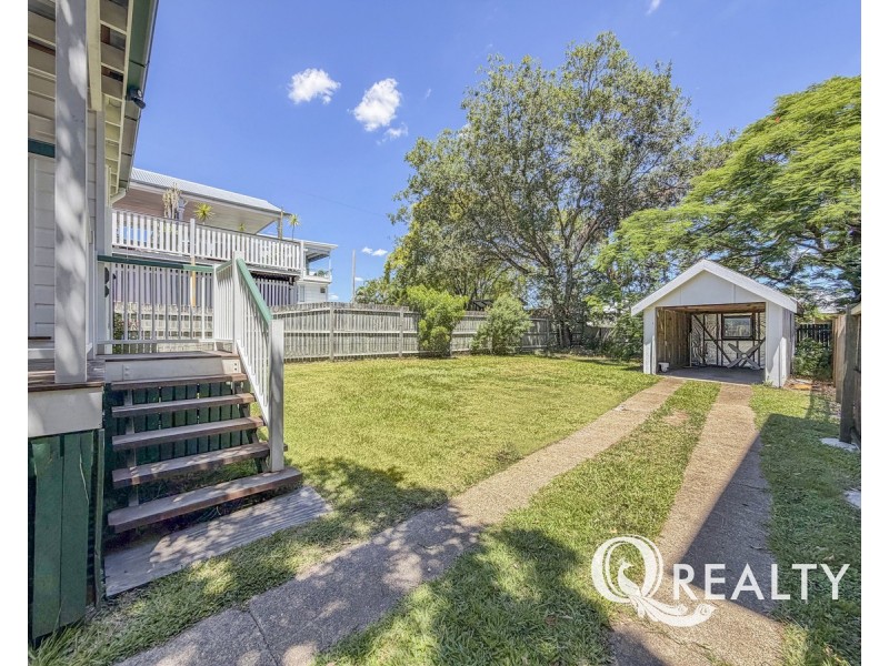 15 Beatrice Street, Greenslopes QLD 4120