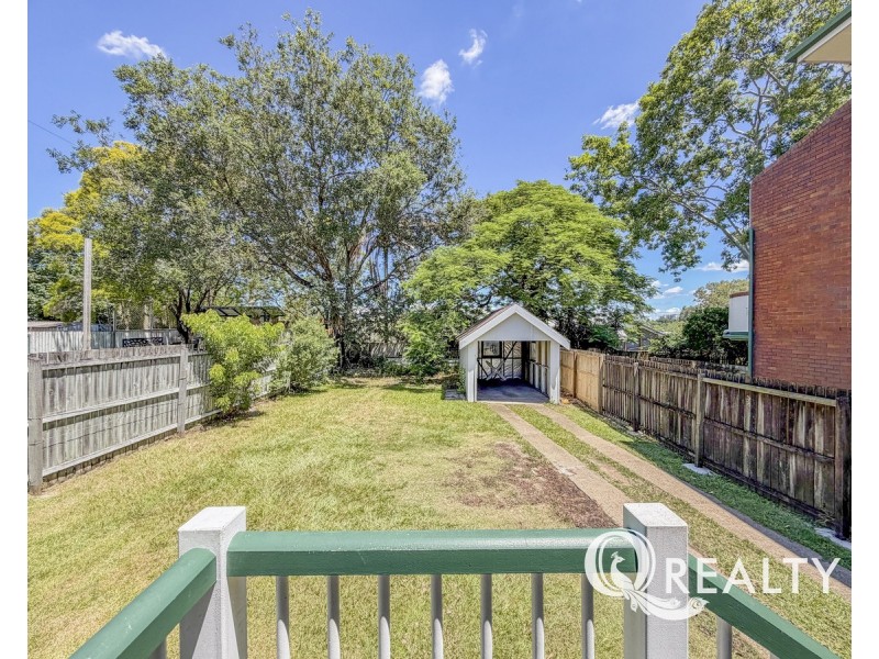 15 Beatrice Street, Greenslopes QLD 4120