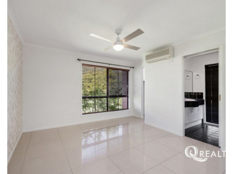 .4 Tumut Close, Kuraby QLD 4112