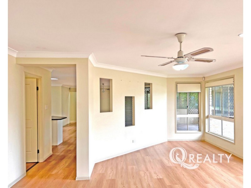 15 Freshwater Circuit, Forest Lake QLD 4078