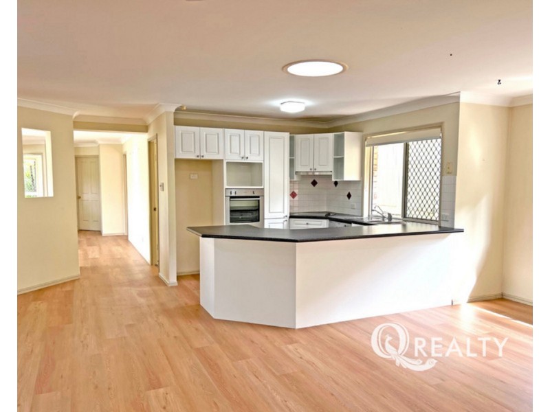 15 Freshwater Circuit, Forest Lake QLD 4078