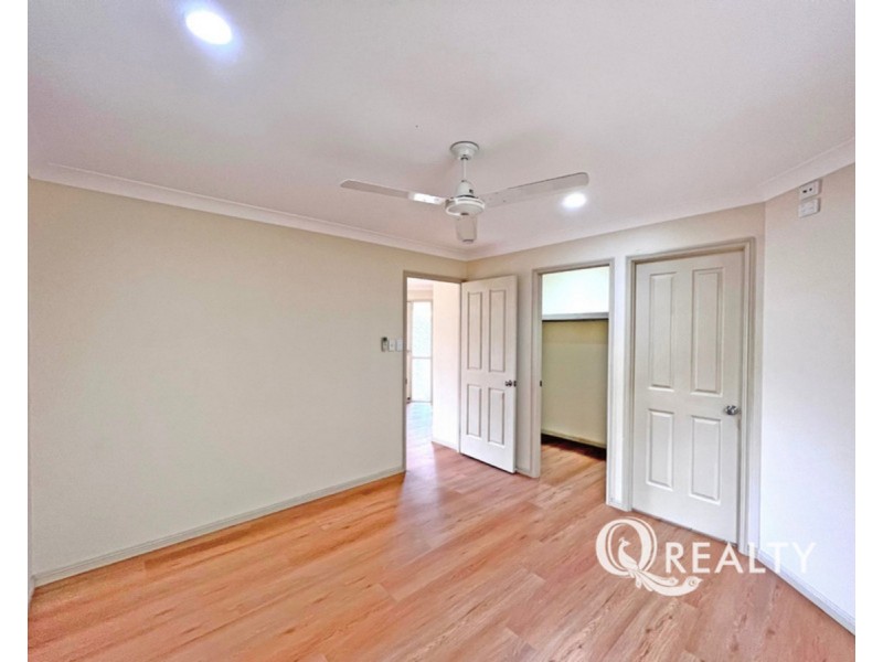 15 Freshwater Circuit, Forest Lake QLD 4078