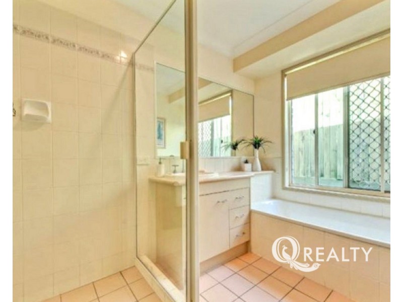 15 Freshwater Circuit, Forest Lake QLD 4078