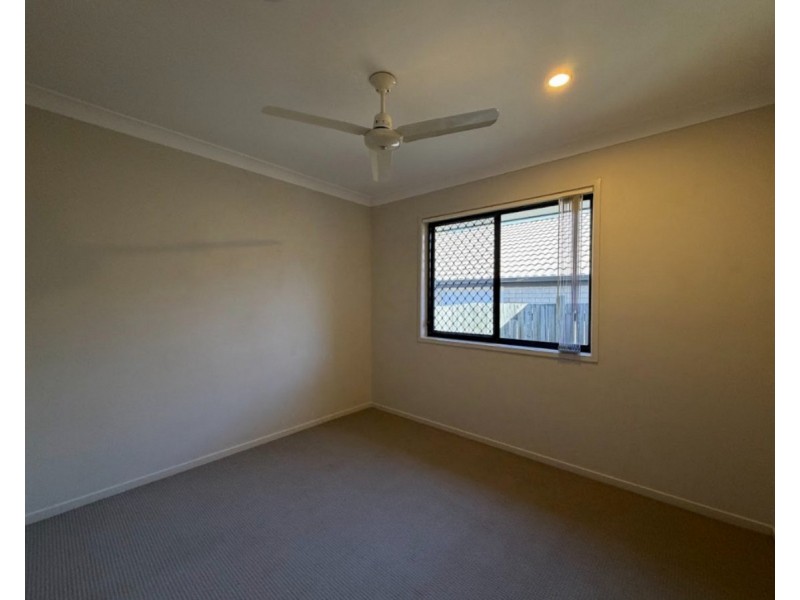 5 Kinglake Avenue, Springfield Lakes QLD 4300