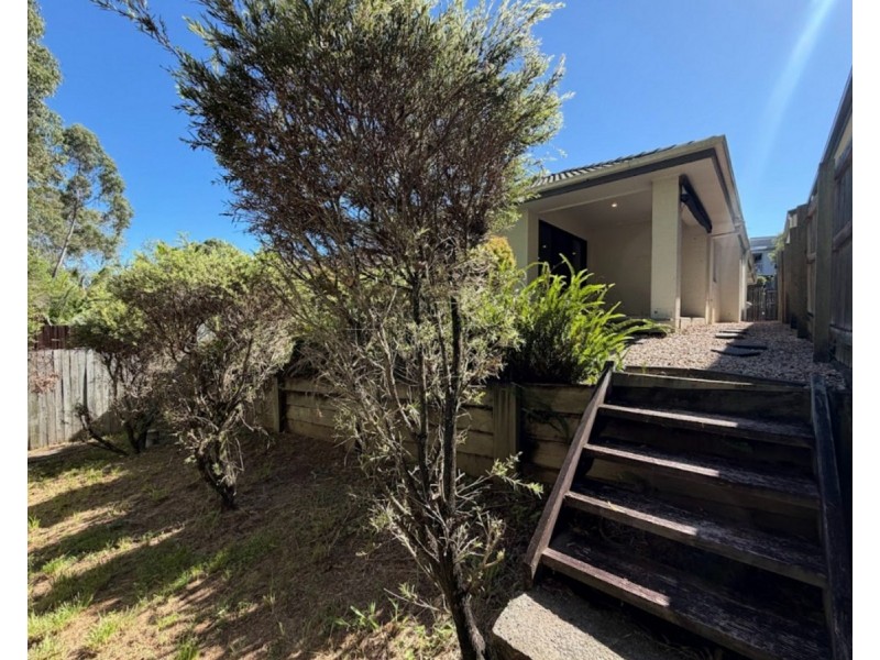 5 Kinglake Avenue, Springfield Lakes QLD 4300