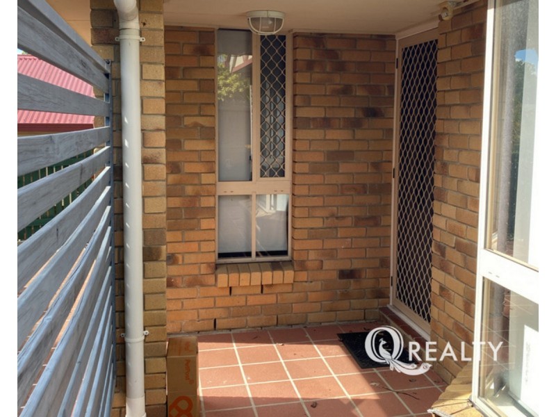 8 Lawson Place, Forest Lake QLD 4078