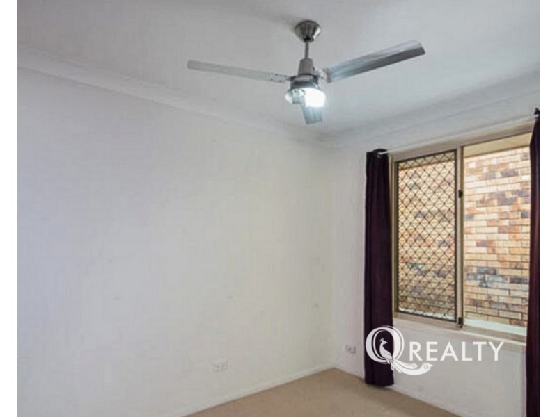 8 Lawson Place, Forest Lake QLD 4078