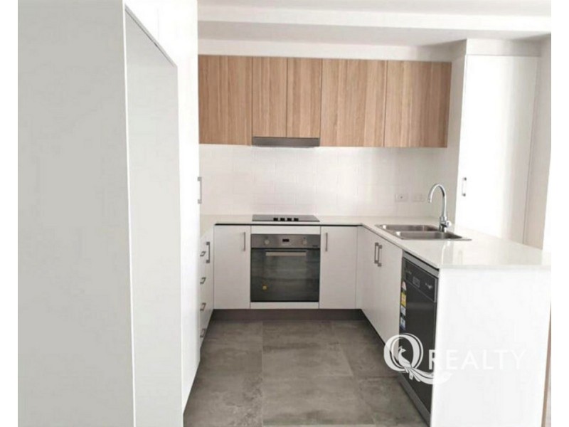 203/61 Ellen Street, Oxley QLD 4075