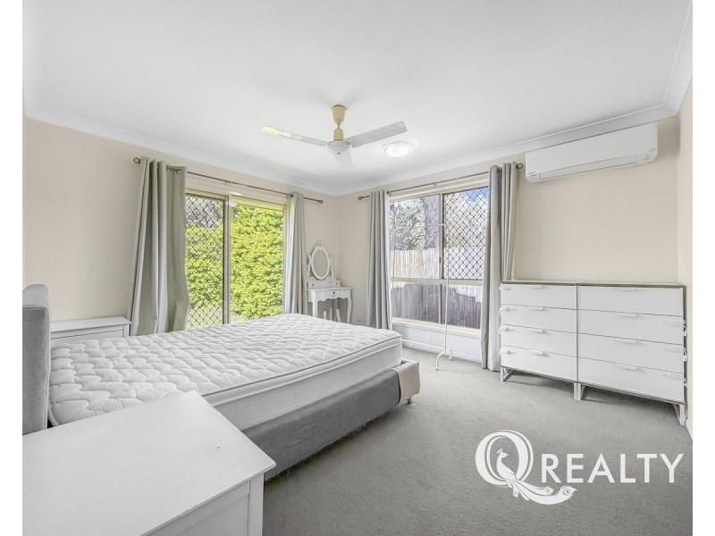 22 Tuberose Place, Calamvale QLD 4116